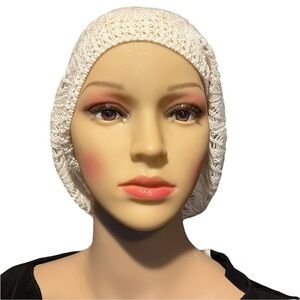 💛10 for $10 or💰BOGO FREE Ladies’ Knit Acrylic Beanie Hat